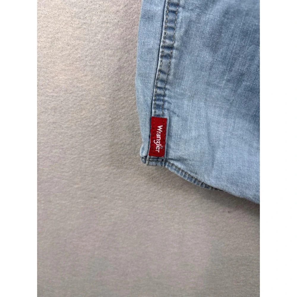 Wrangler Flex for Comfort Mens Light Wash Denim Button Down Shirt Large L